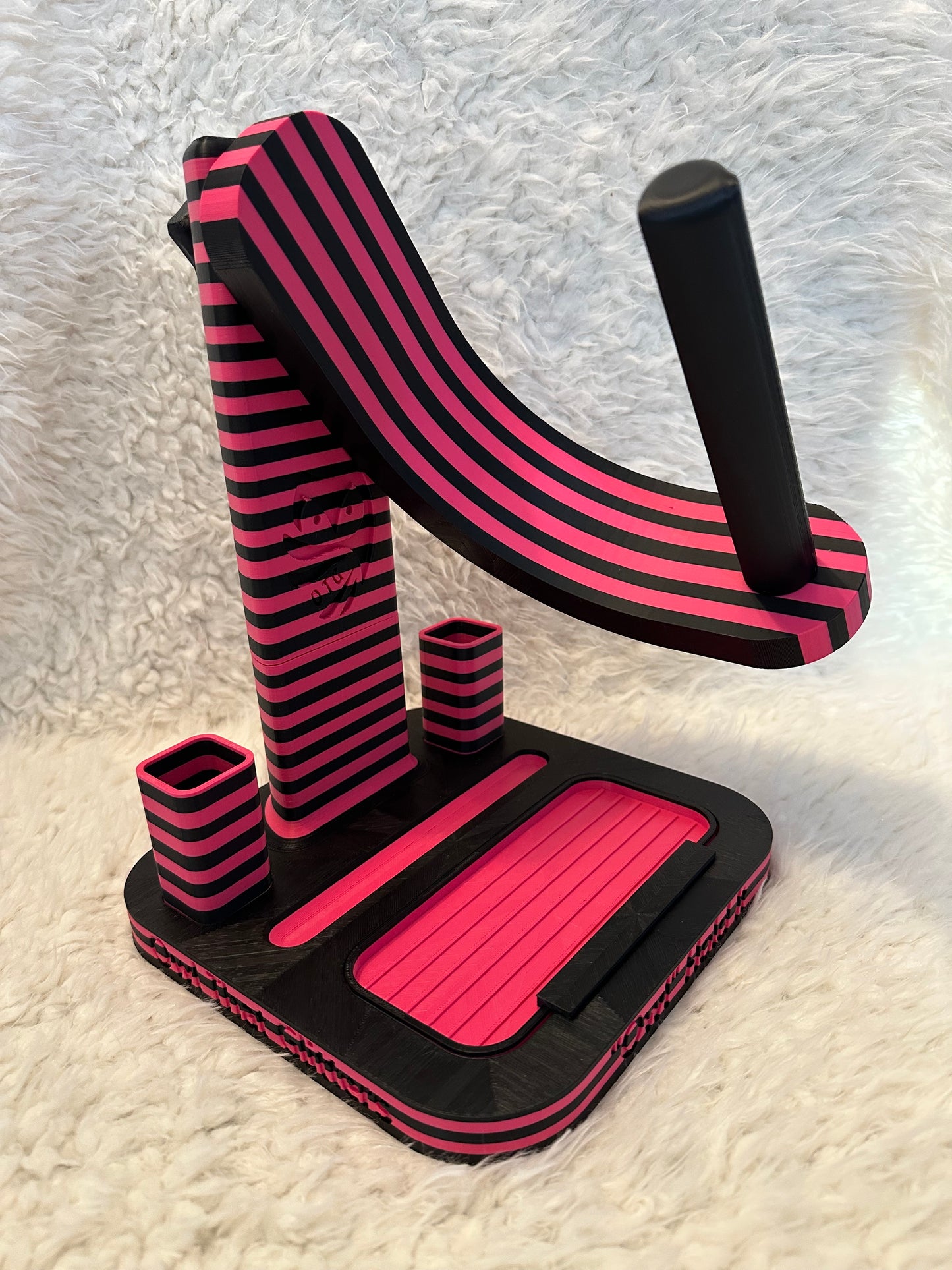 “Owl Hold It" Stripes