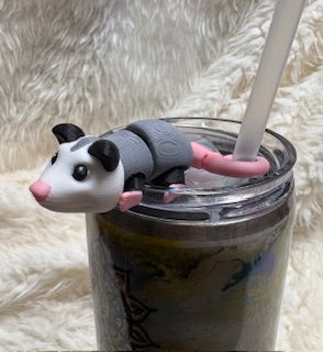 Opossum straw topper