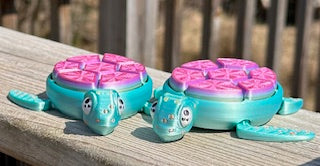 Turtle Clicker with spots